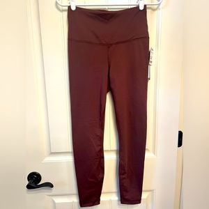 NWT Yogaliciois Maroon Leggings Size Small